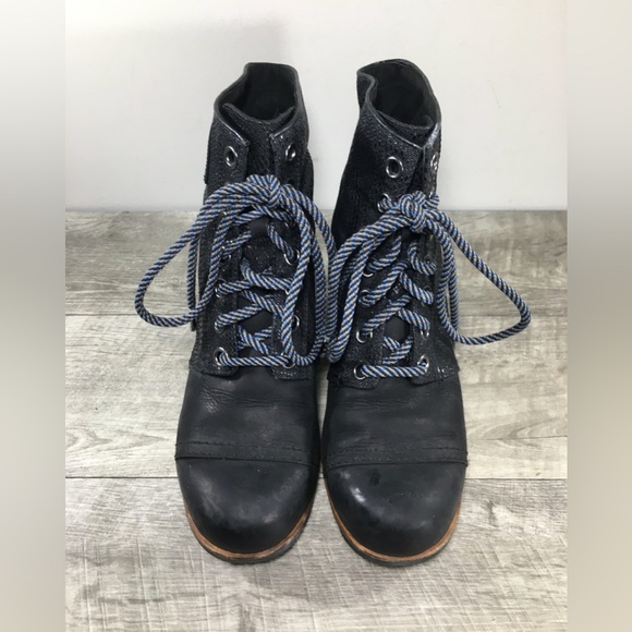 Sorel Women’s NL2264 Black Leather Premium Hidden Wedge Ankle Boots Size 10 - Picture 4 of 11